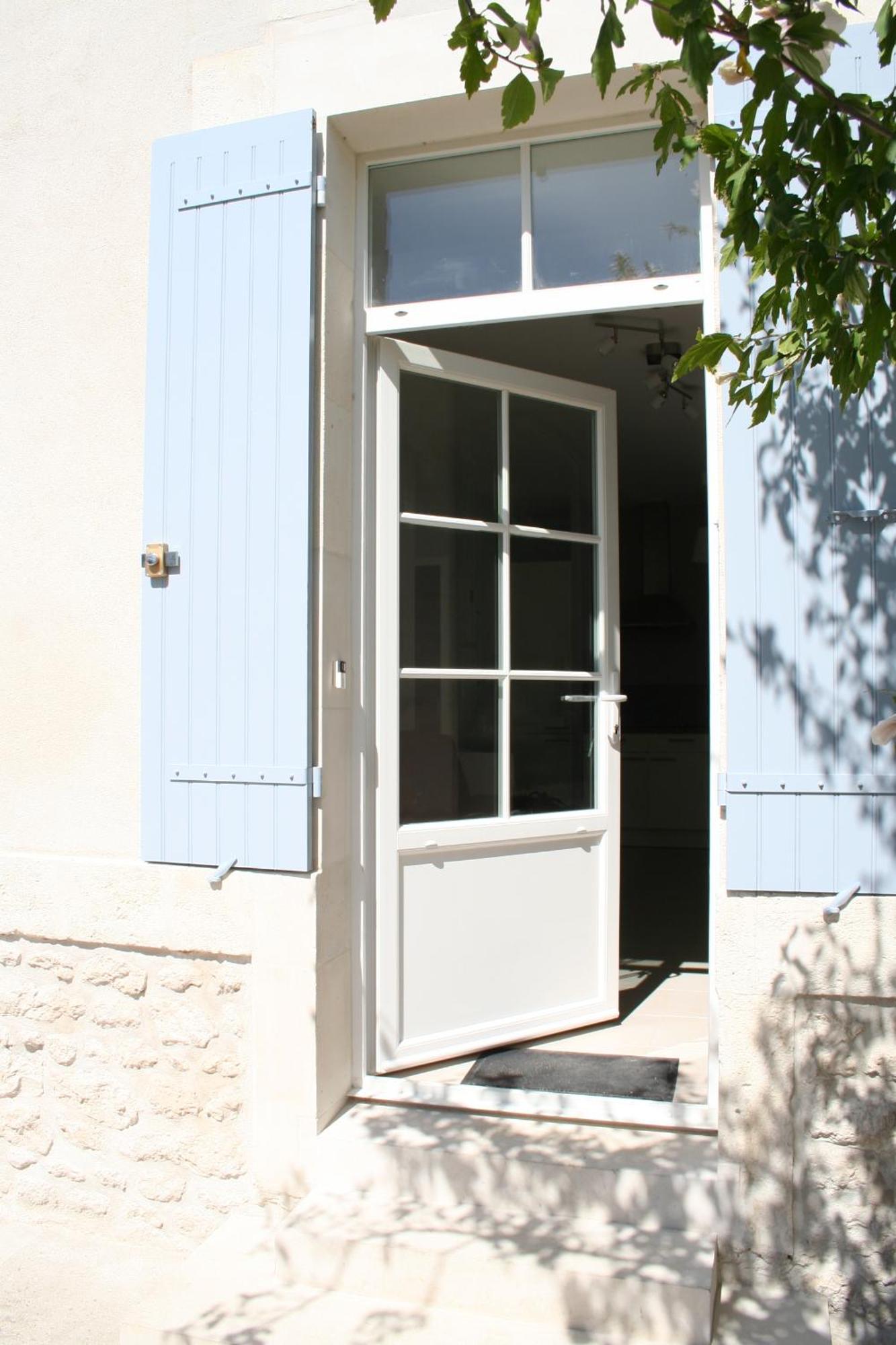 Gasthaus Le Domaine Des Aguins Saujon Exterior foto